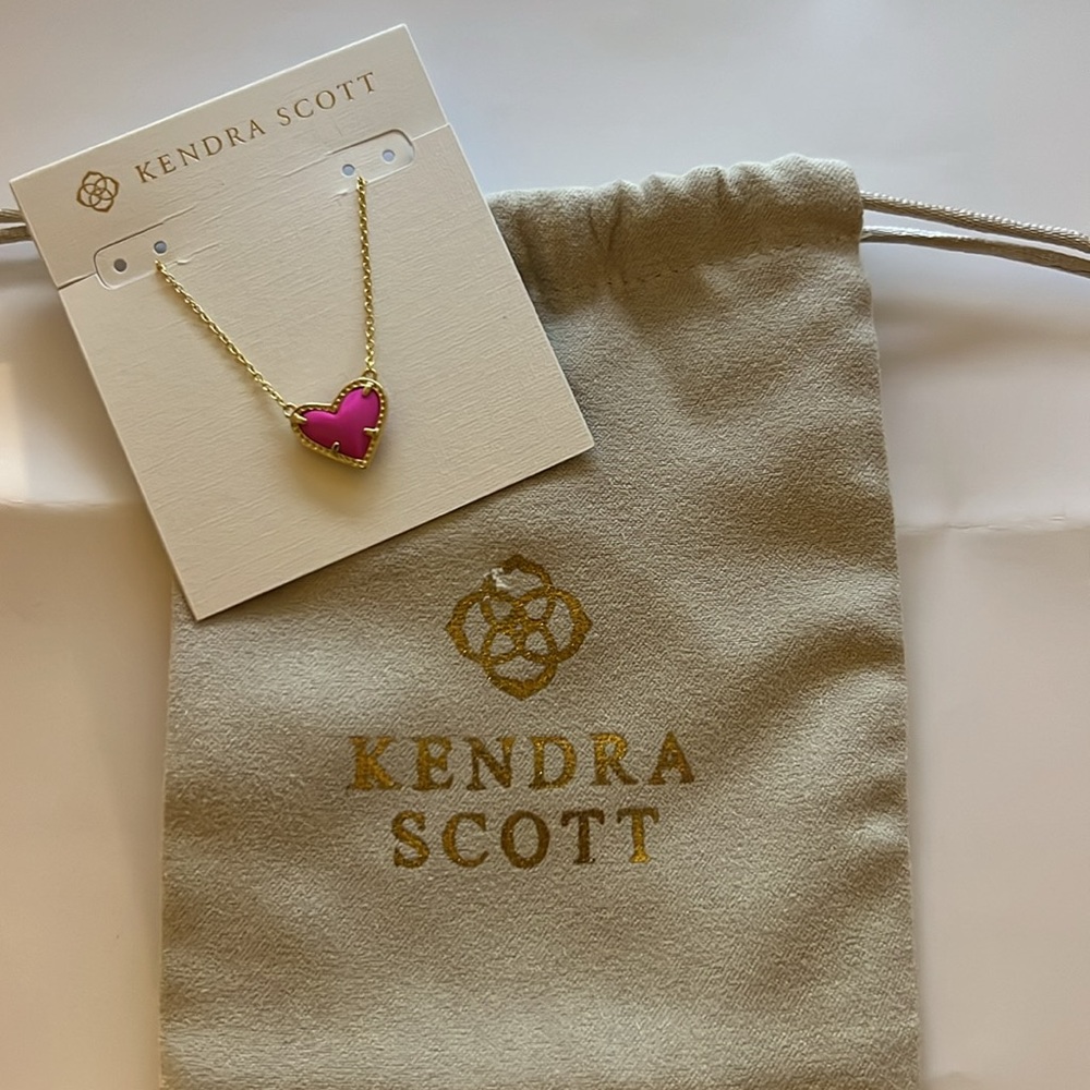 Kendra Scott gold pink heart necklace